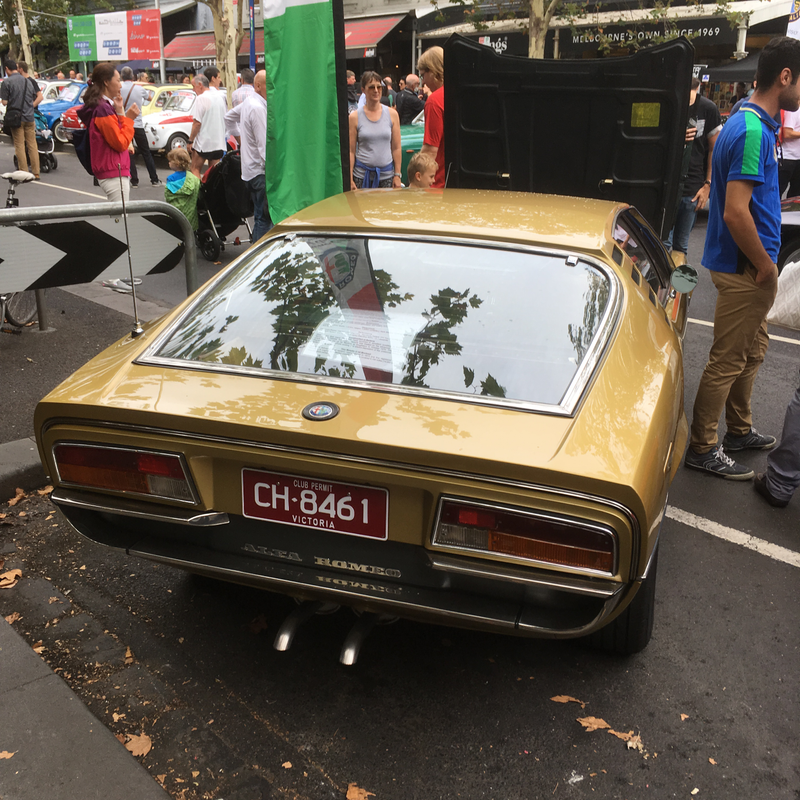 Alfa Romeo Montreal
